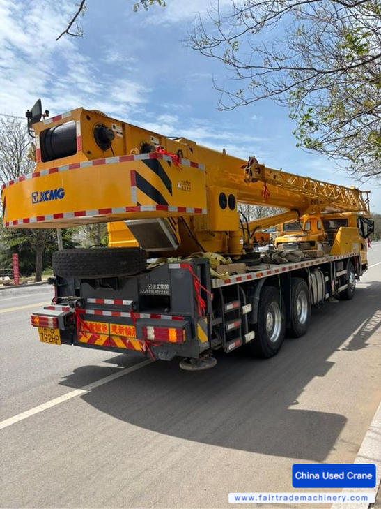 Buy XCMG 25K5C Used Crane / 1